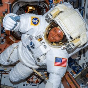 A Vida Dentro Da Estação Espacial Internacional